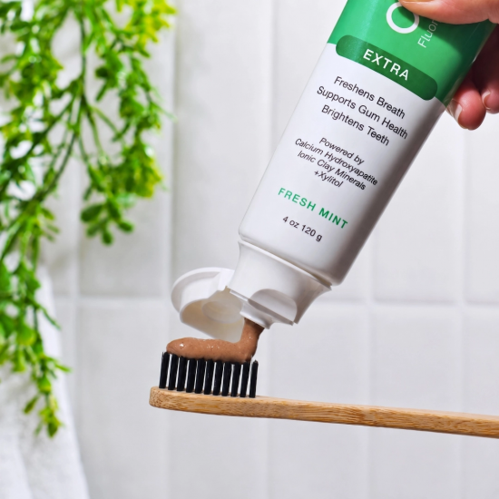 CLAYBRITE™ Extra Toothpaste CLAYBRITE™ Extra Toothpaste